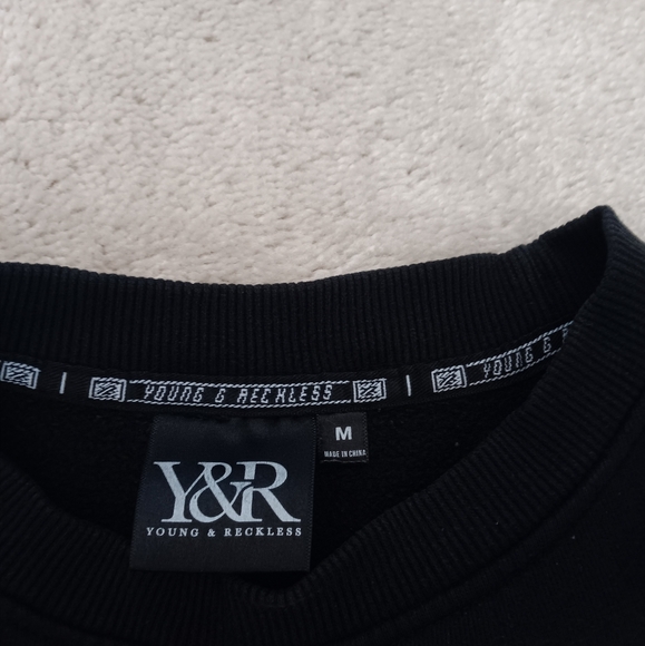 Young & Reckless ~ Tropical Floral Graphic Black Crewneck Sweatshirt Unisex M - Picture 8 of 10